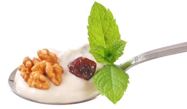 The combination of nuts and sour cream is for men who want to enhance their physiology